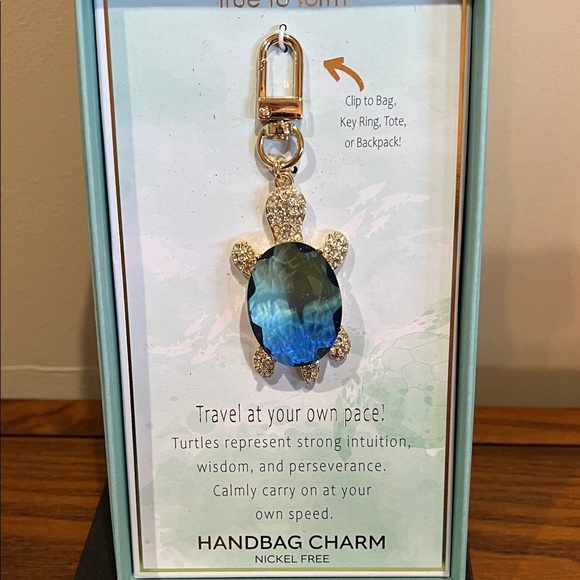 Handcrafted In India | Beaded Purse w/ Dust Bag, Charm Connector & Turtle Charm - Picture 16 of 17